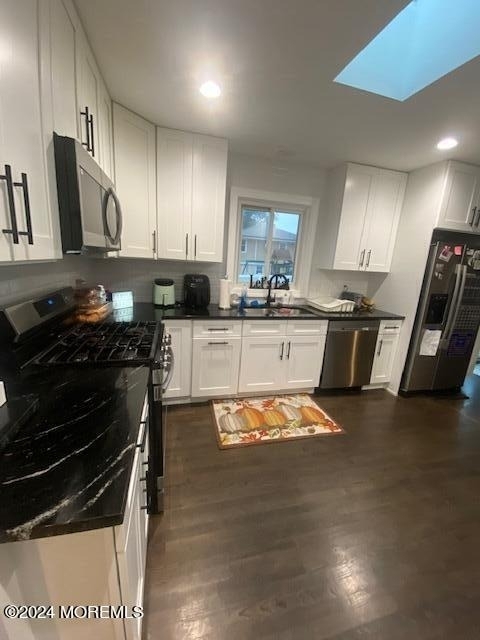291 Lawrence Avenue - Photo 1