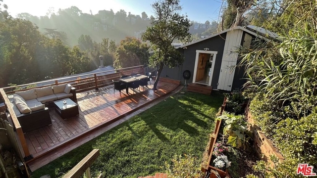 1921 Weepah Way - Photo 1