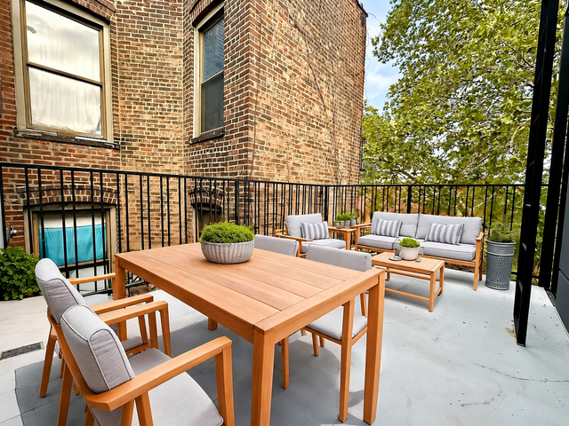 431 Columbia Street - Photo 1