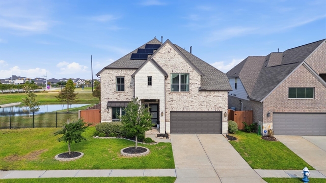 21138 Coral View Dr - Photo 1