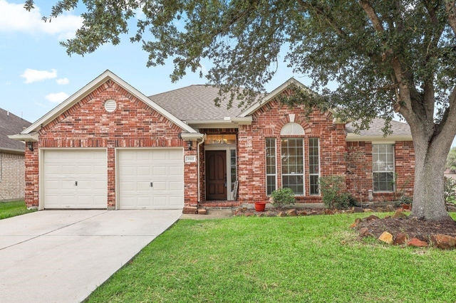 3802 Oakwilde Circle - Photo 1