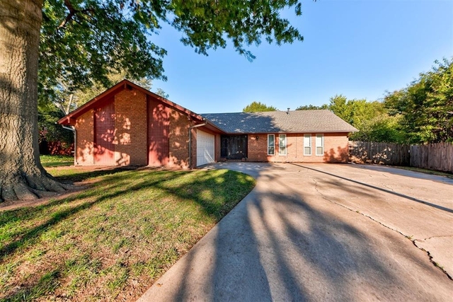11044 Folkstone Drive - Photo 1