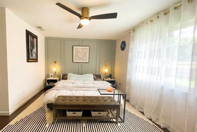 1202 Frio Lane - Photo 1