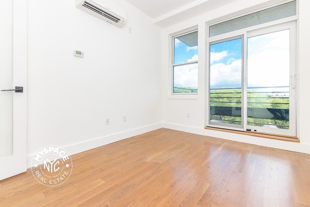 581 Ocean Parkway - Photo 1