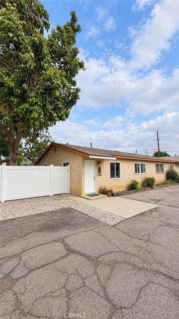 14770 Polk - Photo 1