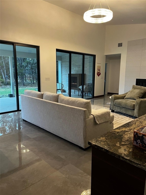 630 Cole Dr - Photo 1