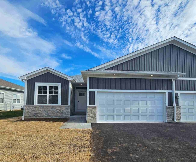 915 Partridge Circle - Photo 1