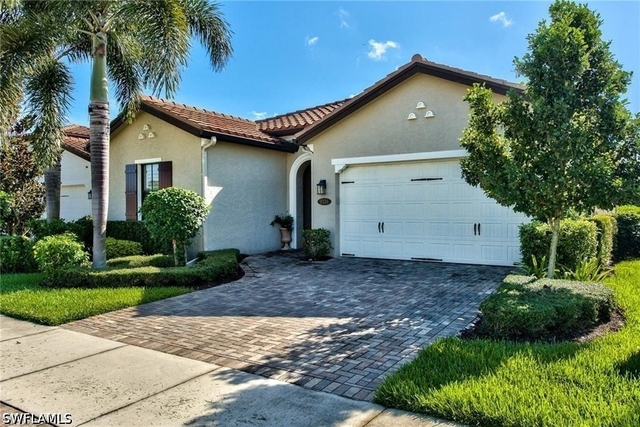 9336 Woodhurst Drive - Photo 1