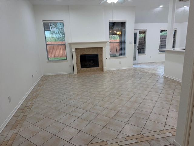 1109 Courtside Drive - Photo 1