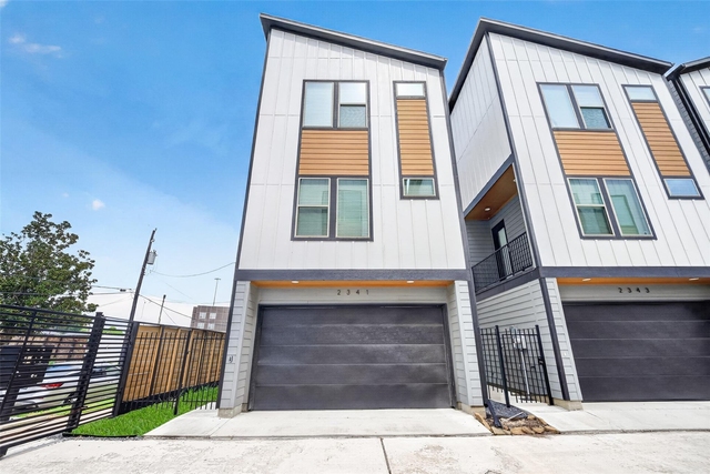 2341 Eagle Street - Photo 1