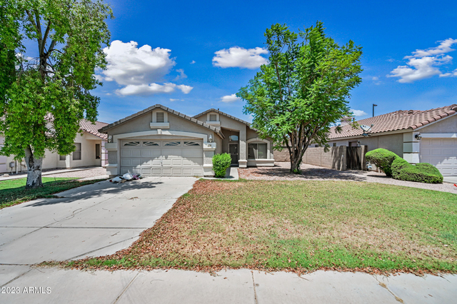 454 W Douglas Avenue - Photo 1