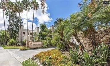 21450 Burbank - Photo 1