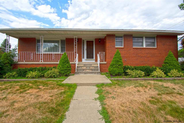 37 Carroll Avenue - Photo 1