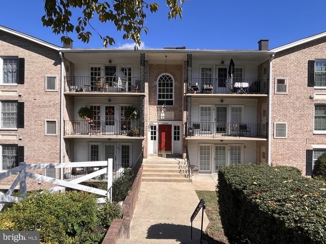 12705 Gordon Boulevard - Photo 1