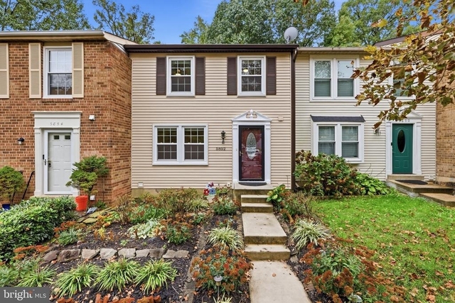 5852 Rock Forest Court - Photo 1