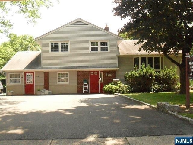 516 Knickerbocker - Photo 1
