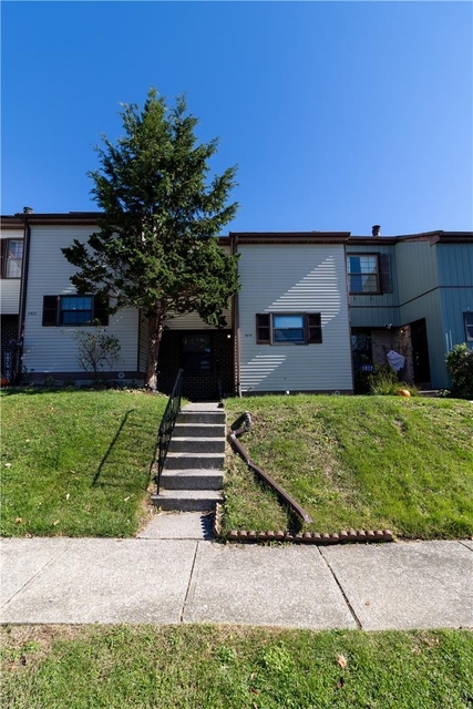 1619 Shenandoah Court - Photo 1