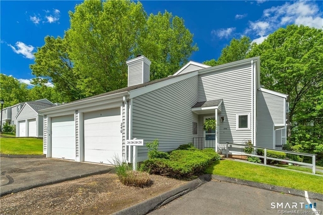 244 Greens Farm Road - Photo 1