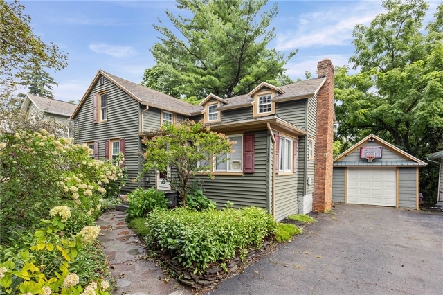 3762 Lake Rd N - Photo 1