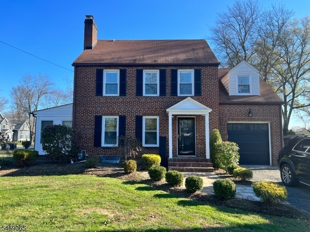 220 Parsippany Rd - Photo 1