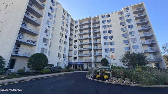 1000 River Road - Photo 1