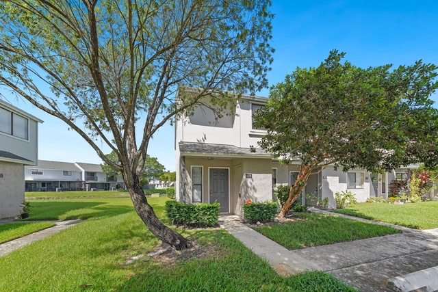 4306 Inlet Circle - Photo 1