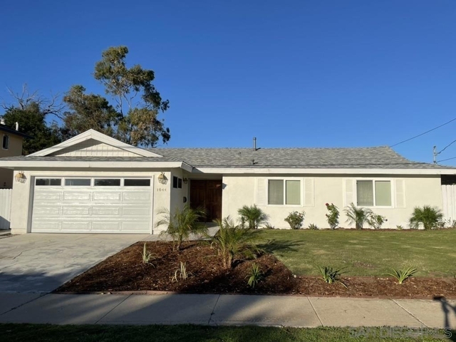 1044 Nolbey Street - Photo 1