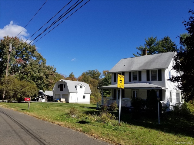 17 Boyce Road - Photo 1