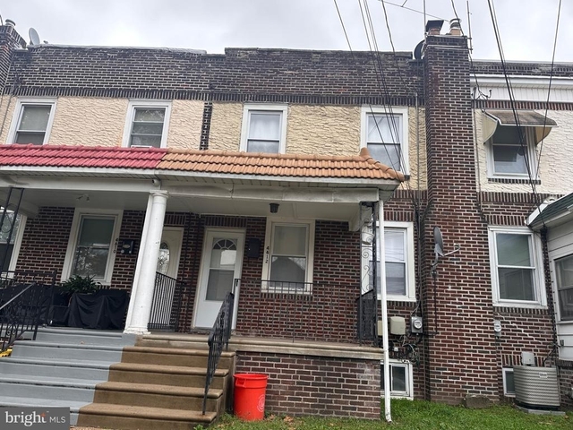 4612 Woodland Avenue - Photo 1