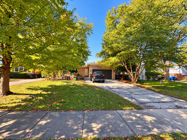 1350 Ferndale Avenue - Photo 1