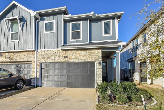 5646 Amber Brook Lane - Photo 1