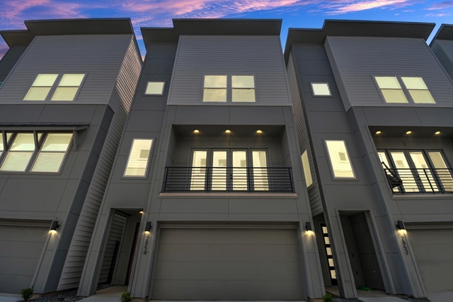 2854 Cline Street - Photo 1
