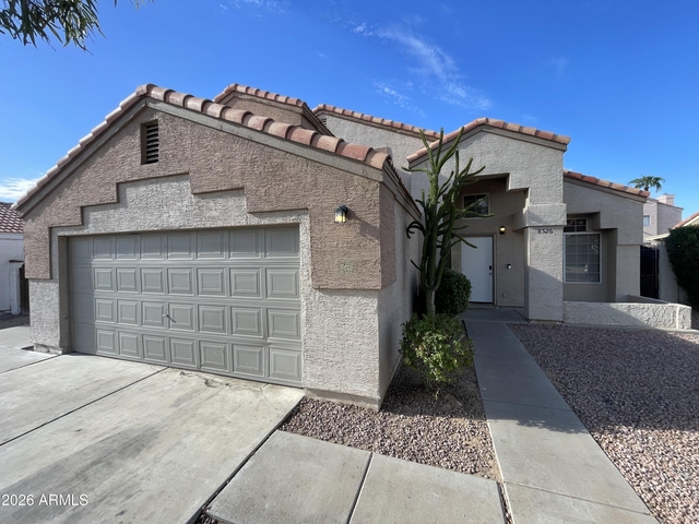 8526 W Cambridge Avenue - Photo 1