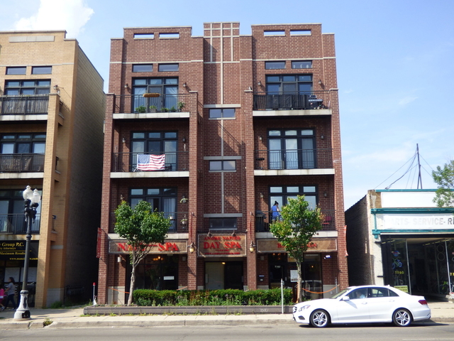 7162 W Grand Avenue - Photo 1