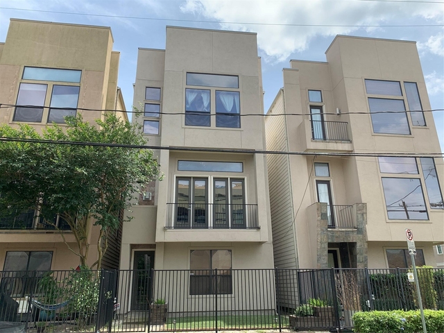 5231 Lillian Street - Photo 1