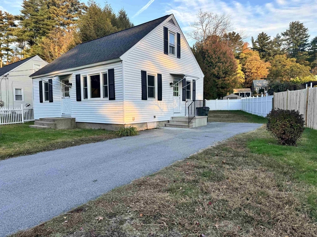 361 Elgin - Photo 1