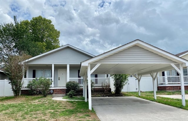 10019 Summerberry Lane - Photo 1