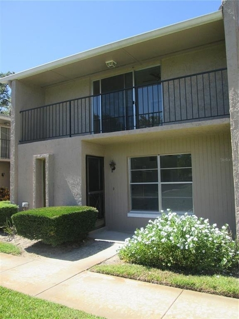 822 Town Circle - Photo 1