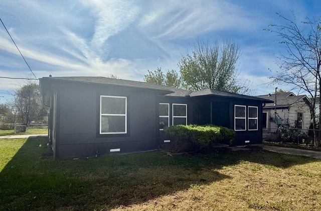 3901 Park Street - Photo 1