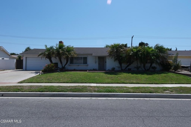652 Debbie Street - Photo 1