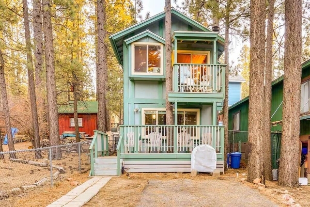 524 W Rainbow Boulevard - Photo 1