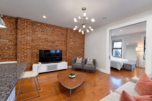 4260 Broadway - Photo 1