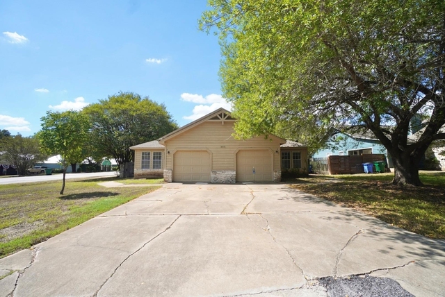 305 Regatta Ct - Photo 1