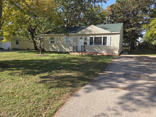 205 Caddy Avenue - Photo 1