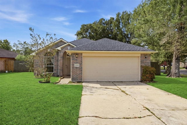 17023 N Lighthouse Drive - Photo 1