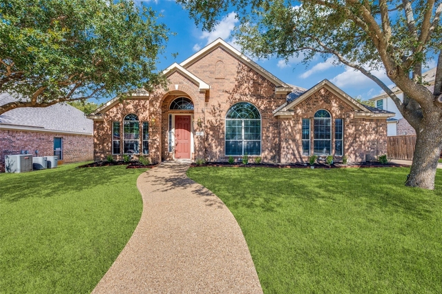 1021 Cherry Hill Lane - Photo 1