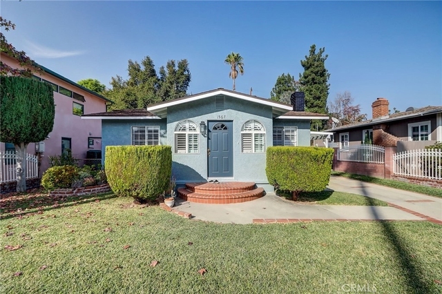 1567 Fair Park Avenue - Photo 1
