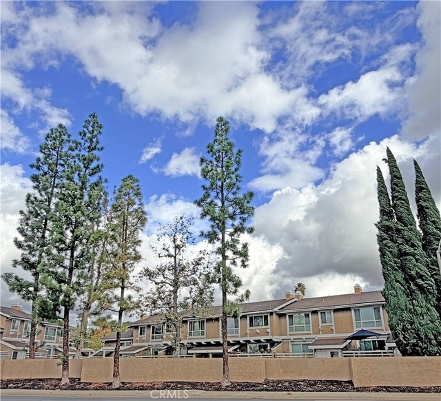 917 W Imperial Highway - Photo 1