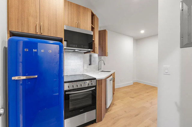 188 6th Avenue - Photo 1