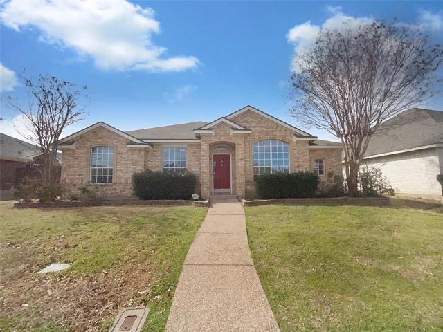 1216 Longhorn Drive - Photo 1